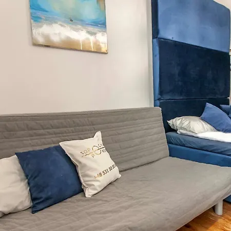 Pokoje Blueberry Przy Bohaterow Monte Cassino 26 Homestay Sopot