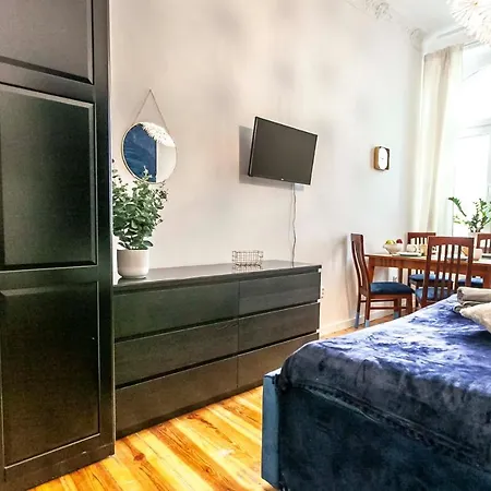 Pokoje Blueberry Przy Bohaterow Monte Cassino 26 Homestay Sopot